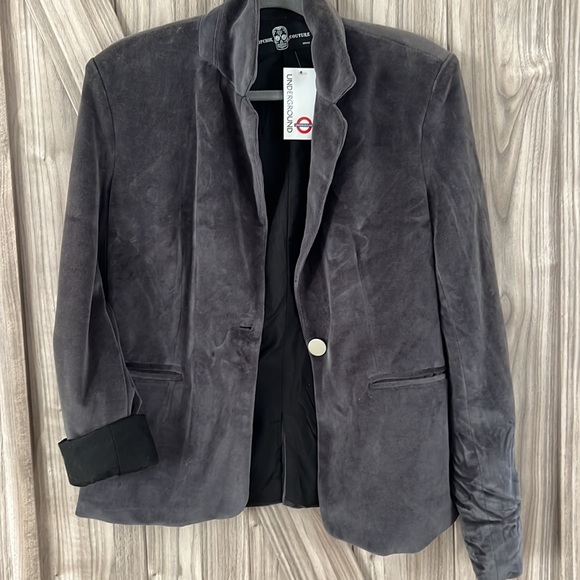 Hip chik couture Gray velvet jacket size 12 brand new LOVE in crystals - Picture 7 of 8